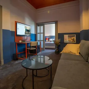 Otel Maria Luisa By Introvert